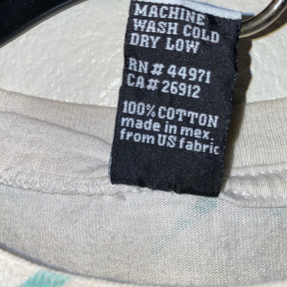 EUC | Rogue Status | Teal and White T-shirt | Size Medium - Picture 4 of 6